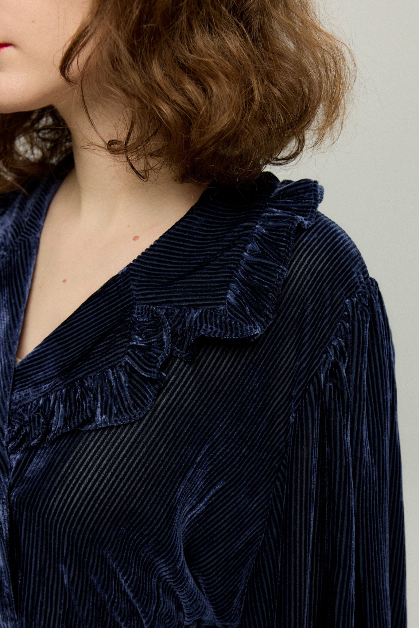 フリルデザインベルベットトップス-Navy