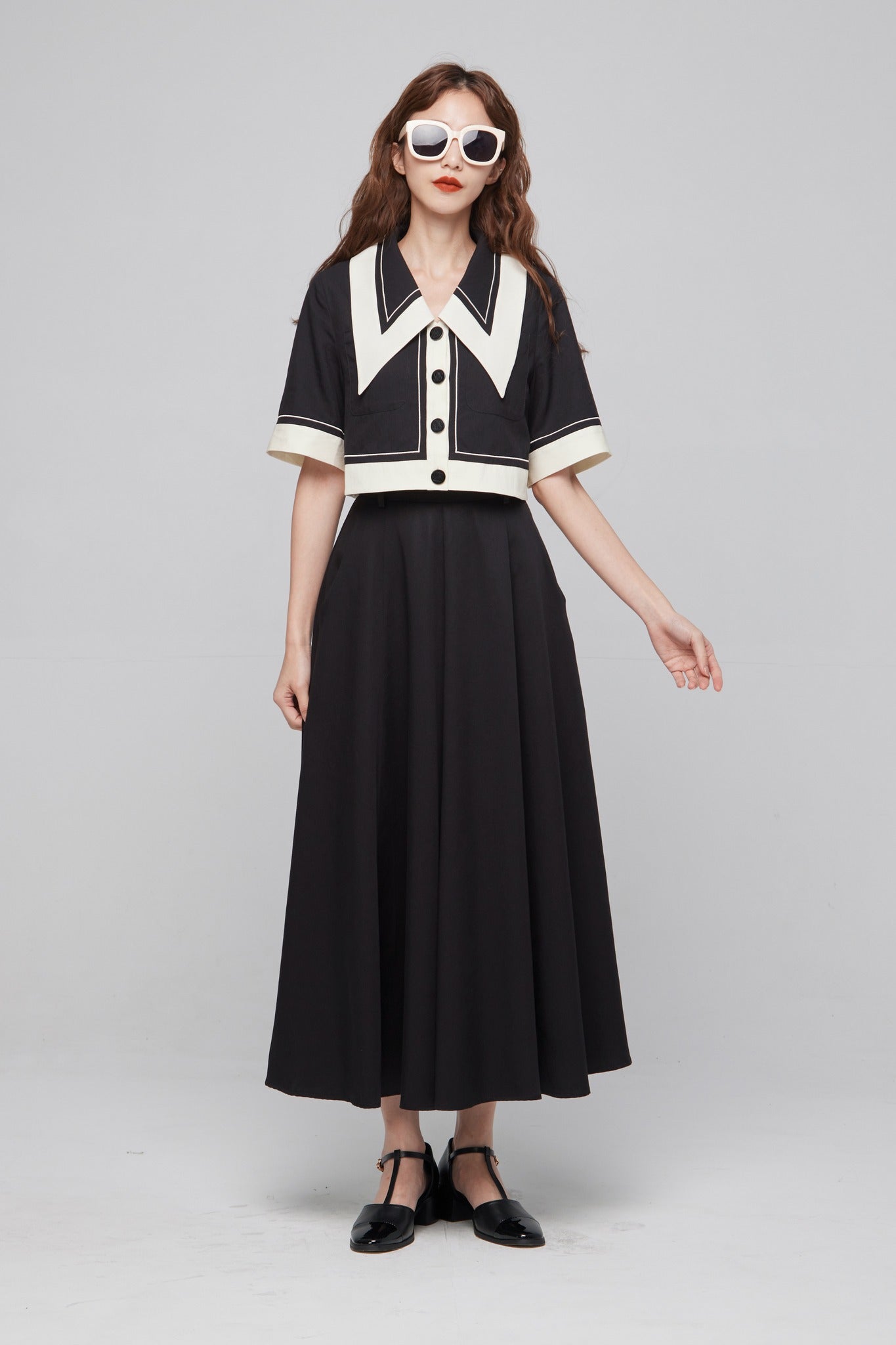 ビッグカラーシンメトリーステッチトップス-Black