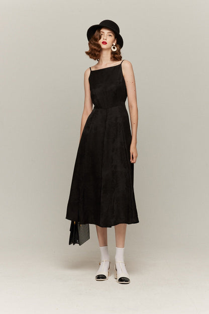 バックオープンハイウエストワンピース-Black