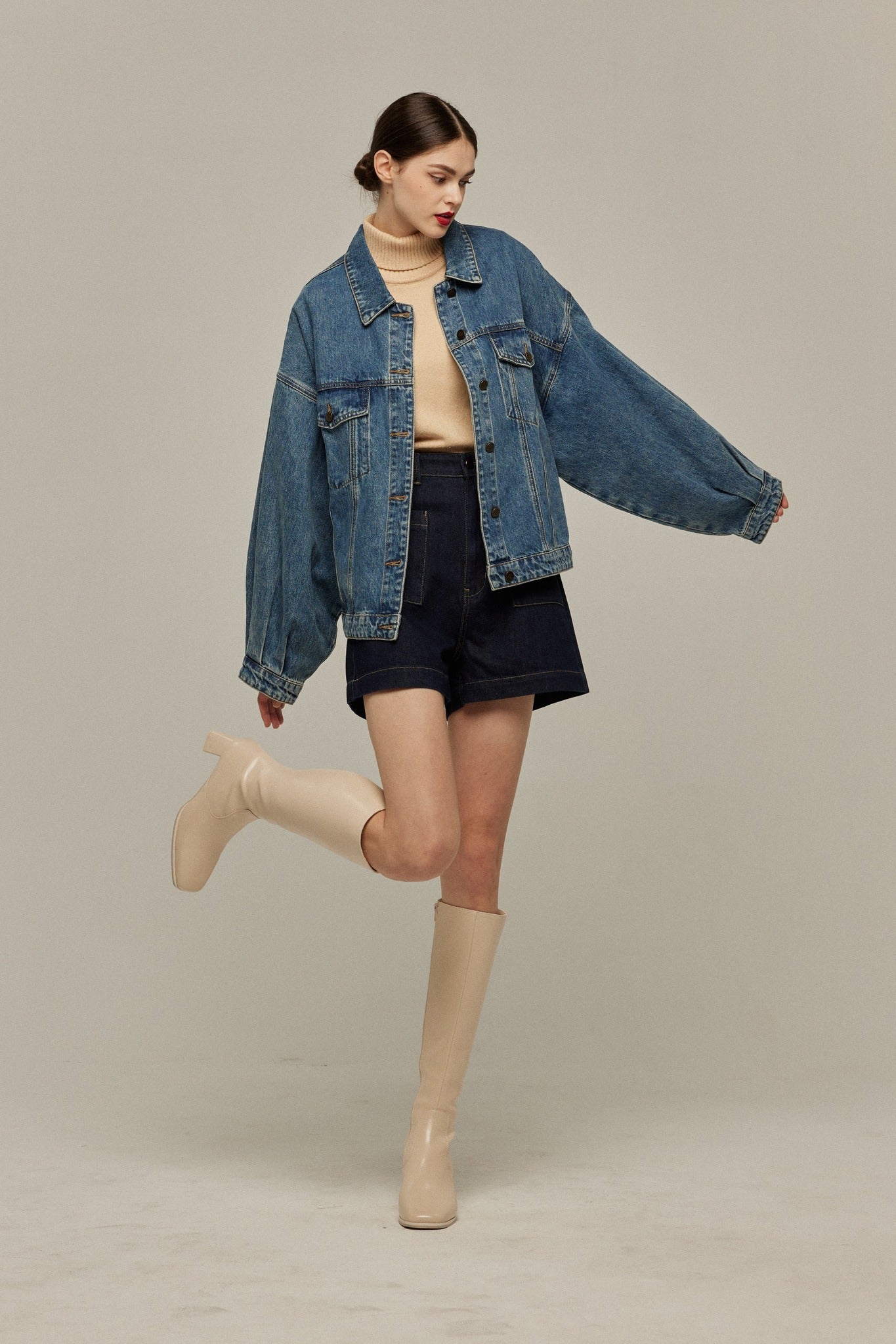 ハイウエストショートデニムパンツ-Navy