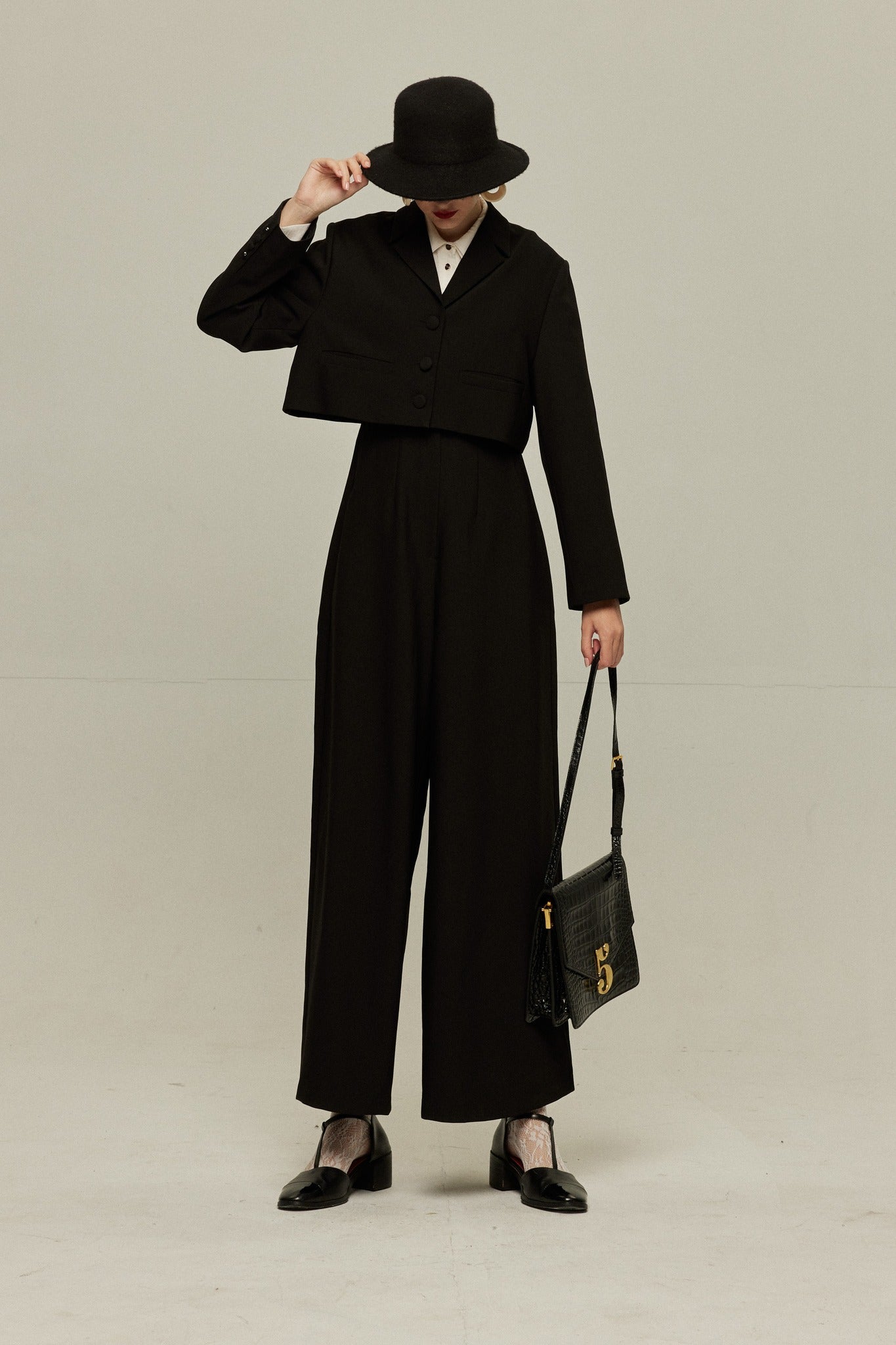 ハイウエストデザインバッククロスサロペット-Black