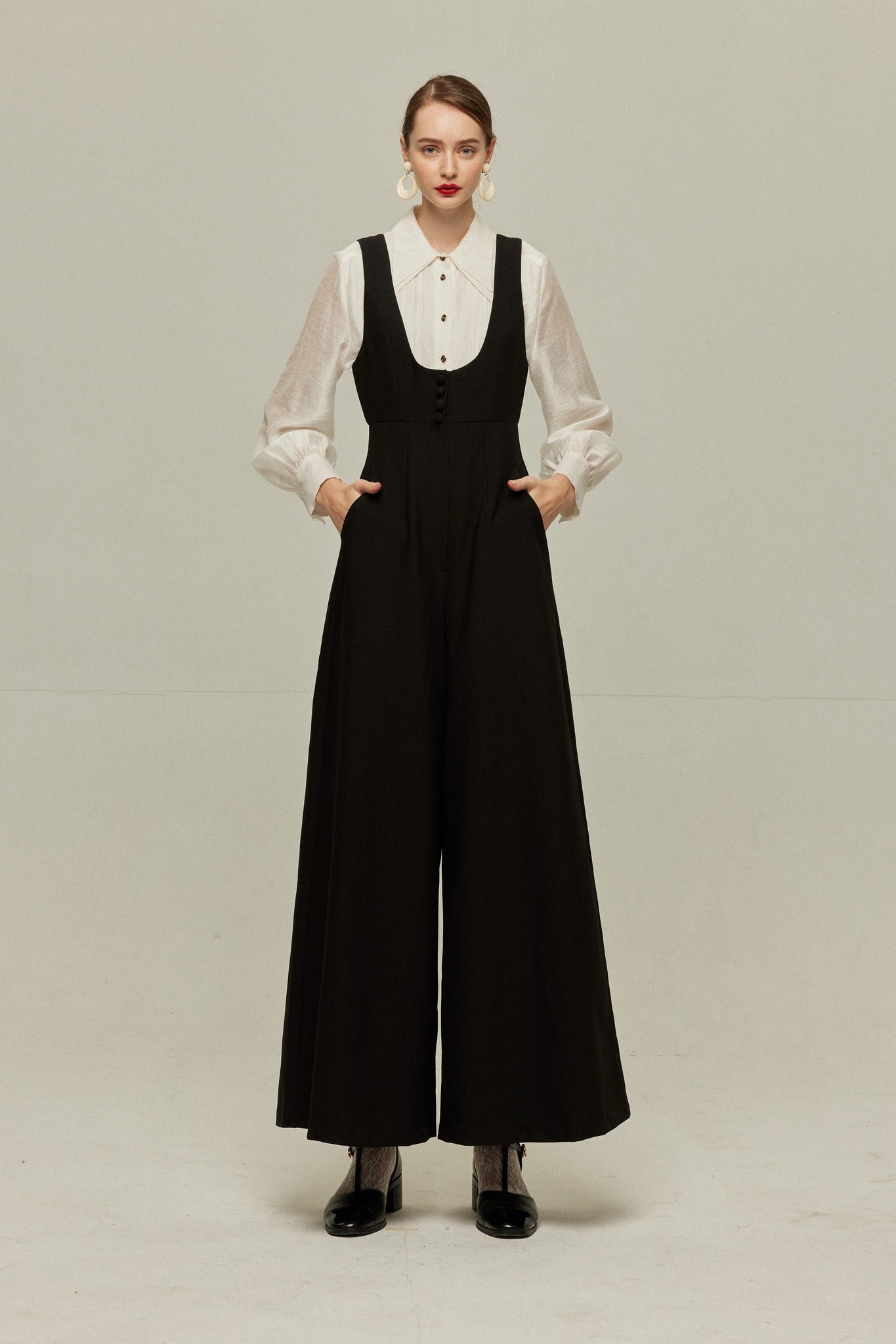 ハイウエストデザインバッククロスサロペット-Black