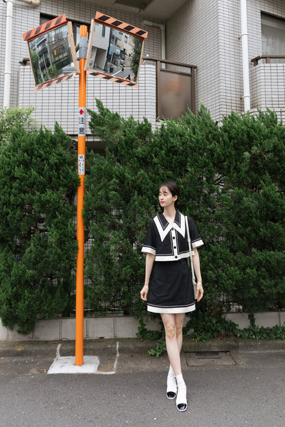 ビッグカラーシンメトリーステッチトップス-Black