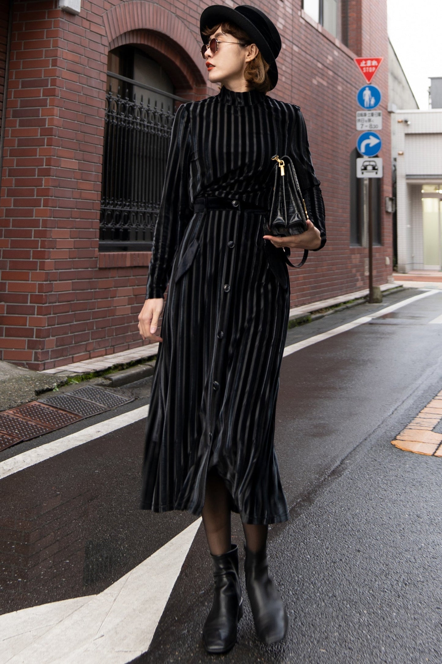 ベルベットストライプトップ-Black