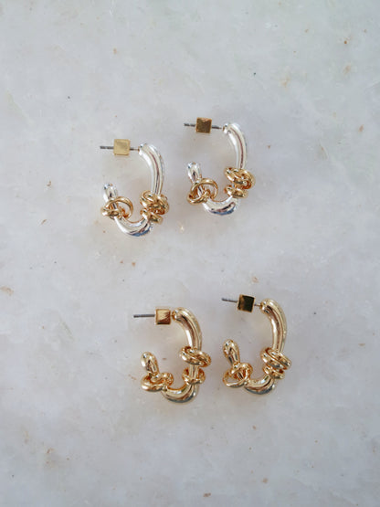 Flow coil ピアス