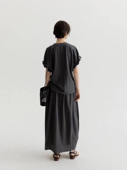 リネン混フリルスリーブドロップショルダーTシャツ