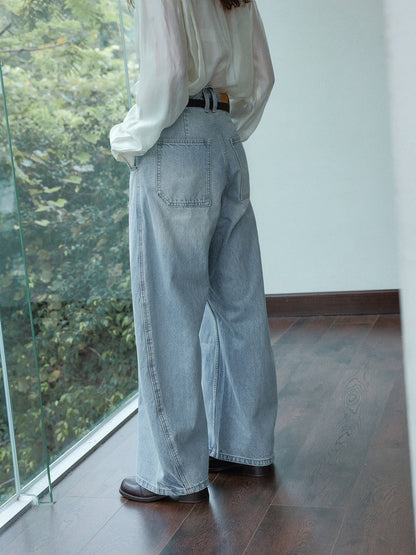 カーヴィーシルエットデニムパンツ