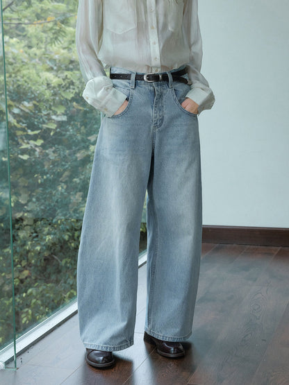 カーヴィーシルエットデニムパンツ